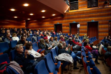 Temni pokrov sveta (18).1